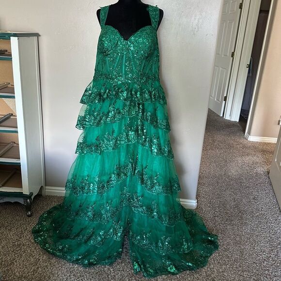 Emerald Green Corset Elegant Tulle Tiered Sequins Sparkly A Slit Prom Gown - Picture 13 of 13